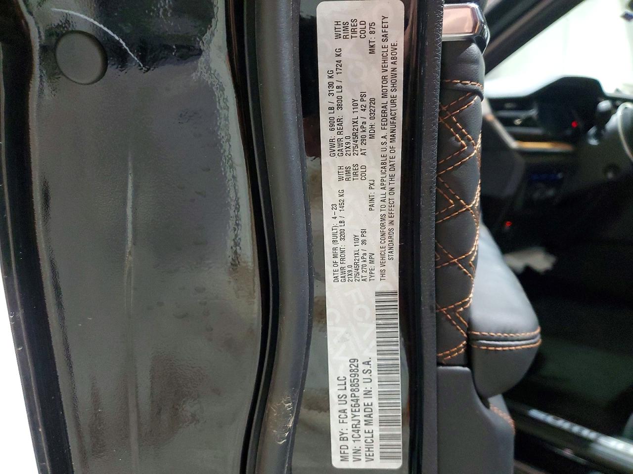 2023 JEEP GRAND CHEROKEE SUMMIT 4XE photo 13
