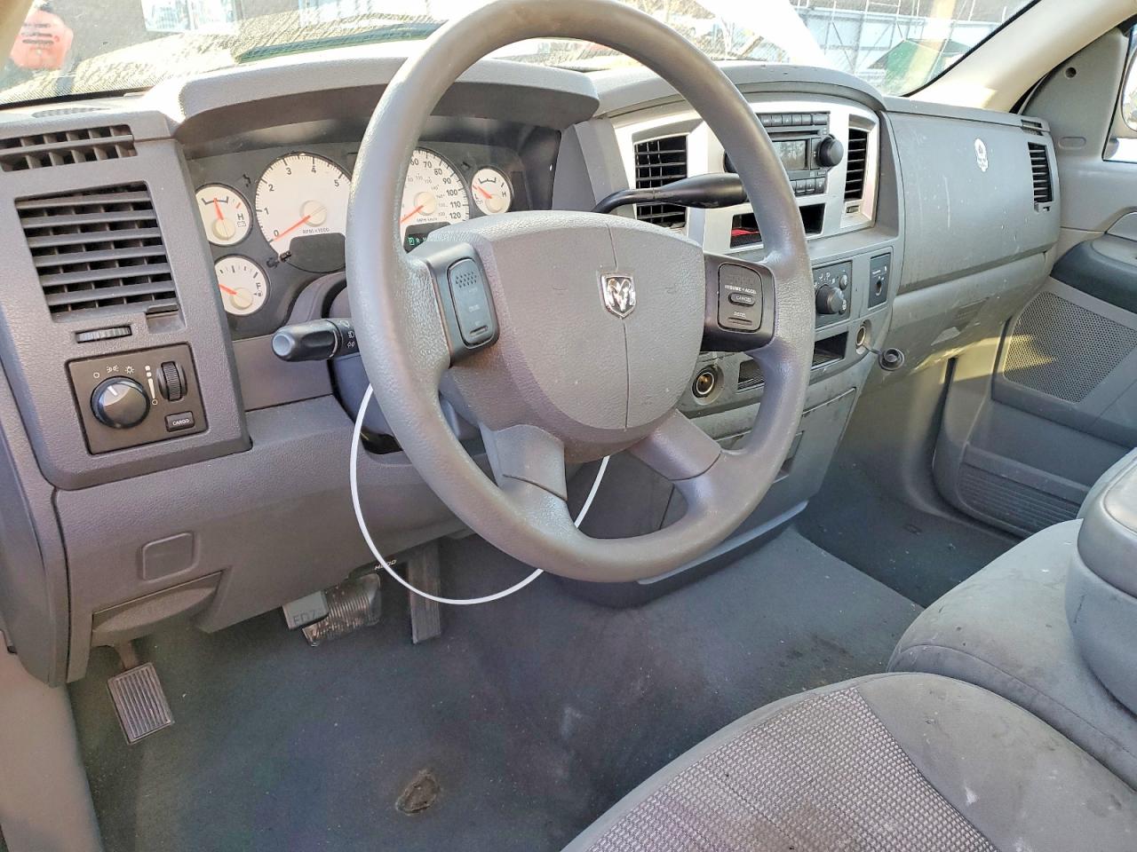 2007 DODGE RAM 1500 ST photo 8