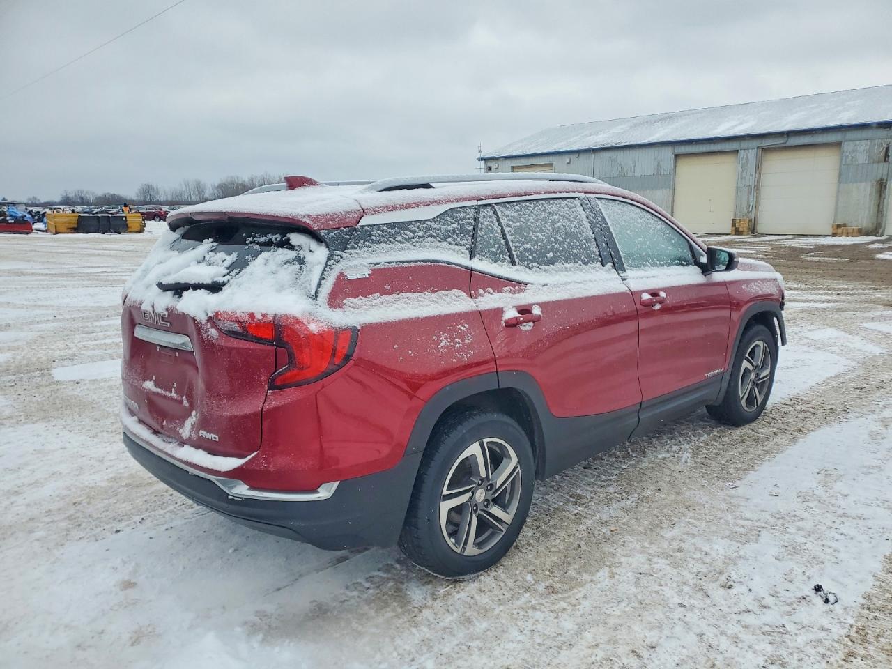 2020 GMC TERRAIN SLT photo 3