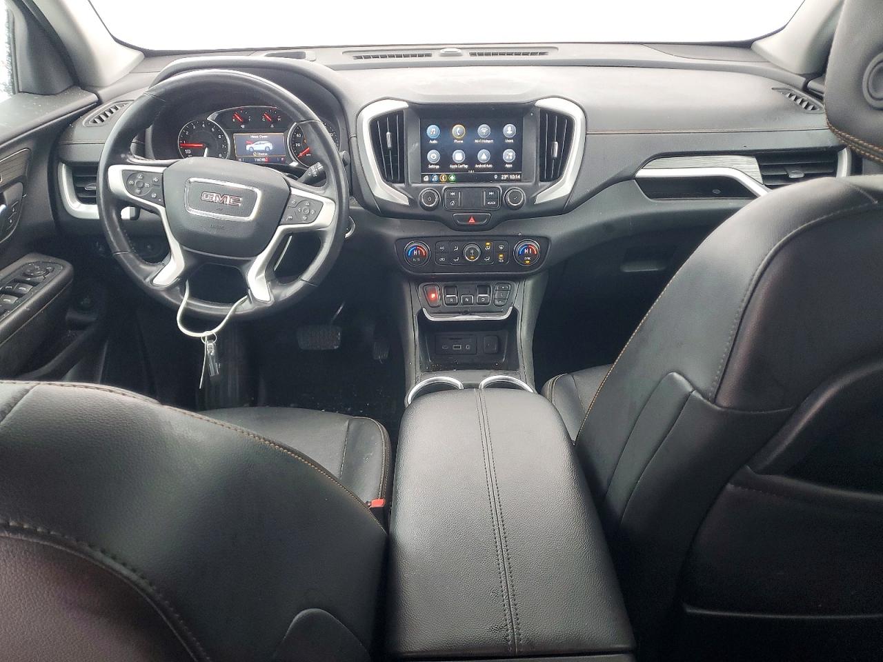 2020 GMC TERRAIN SLT photo 8