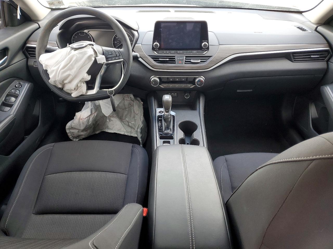 2025 NISSAN ALTIMA SV photo 8