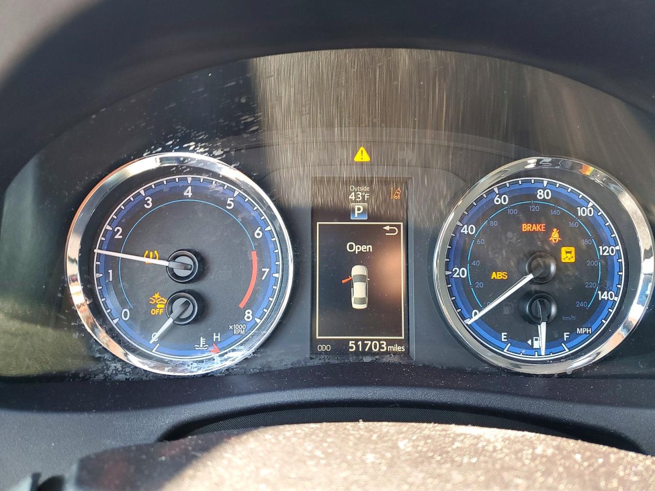 2019 TOYOTA COROLLA L photo 9
