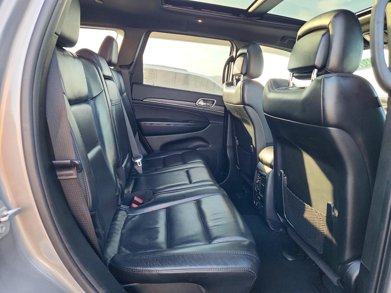 2019 JEEP GRAND CHEROKEE LIMITED photo 10