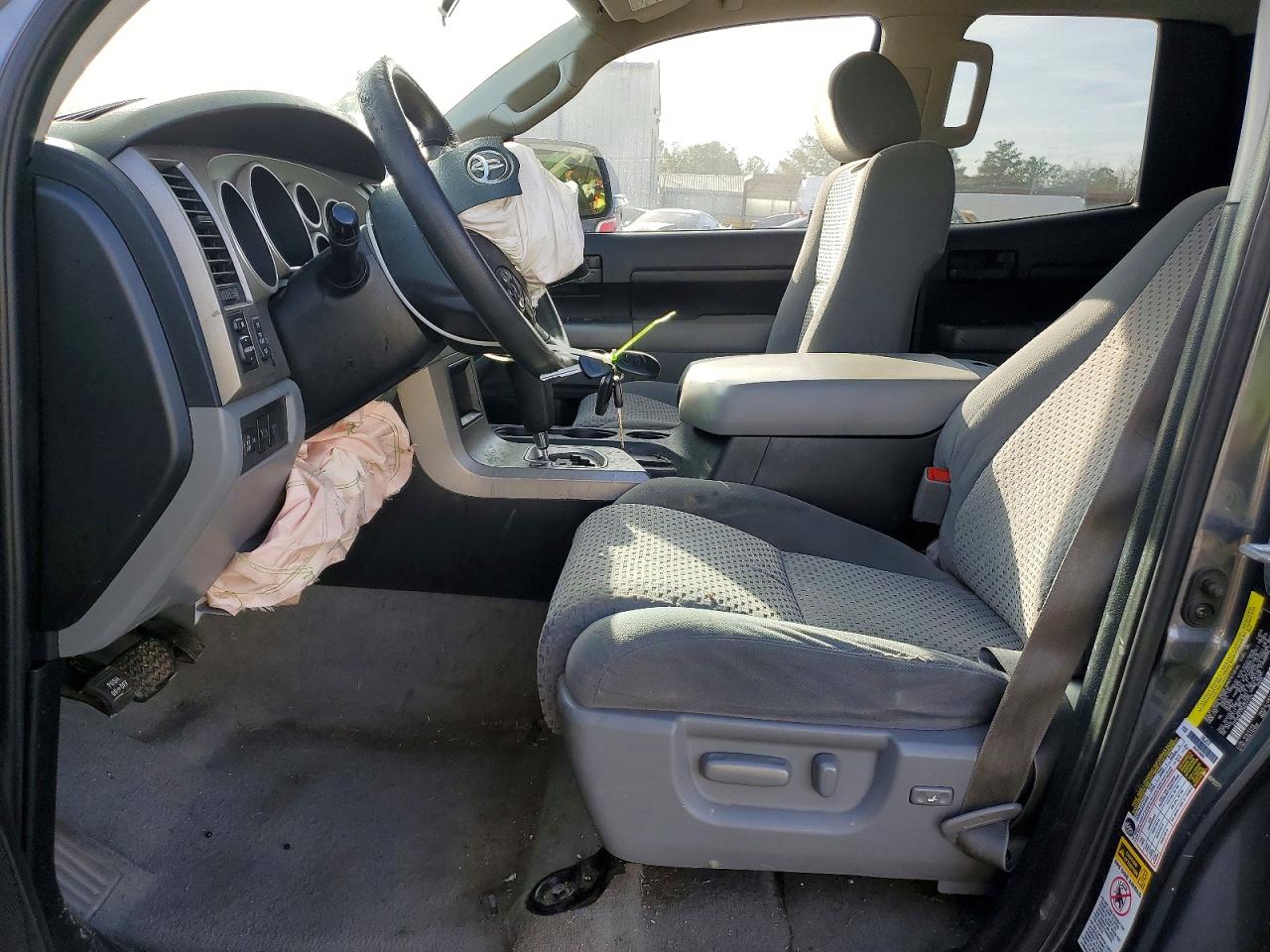 2010 TOYOTA TUNDRA DOUBLE CAB SR5 photo 7