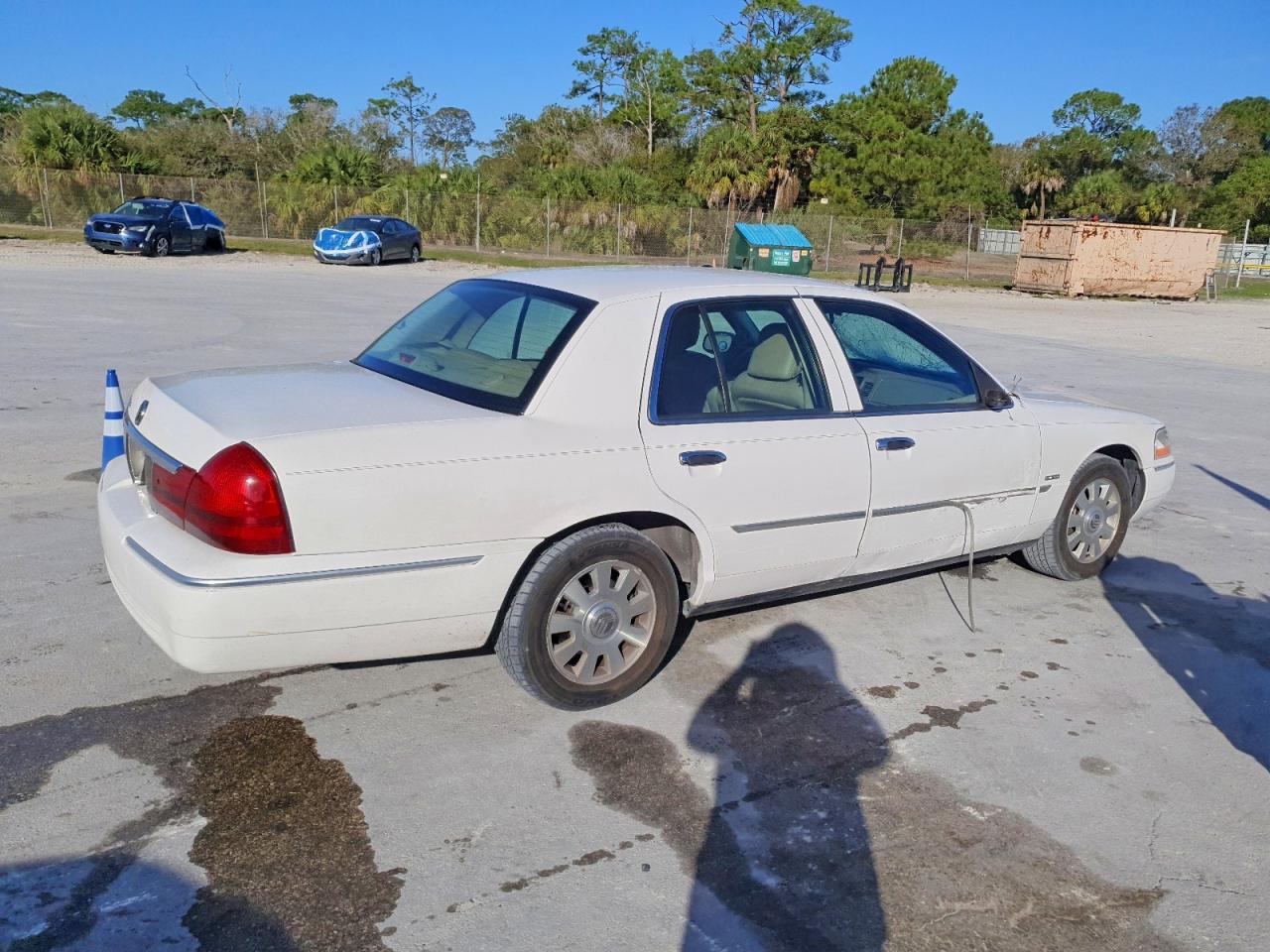 2004 MERCURY GRAND MARQUIS LS photo 3