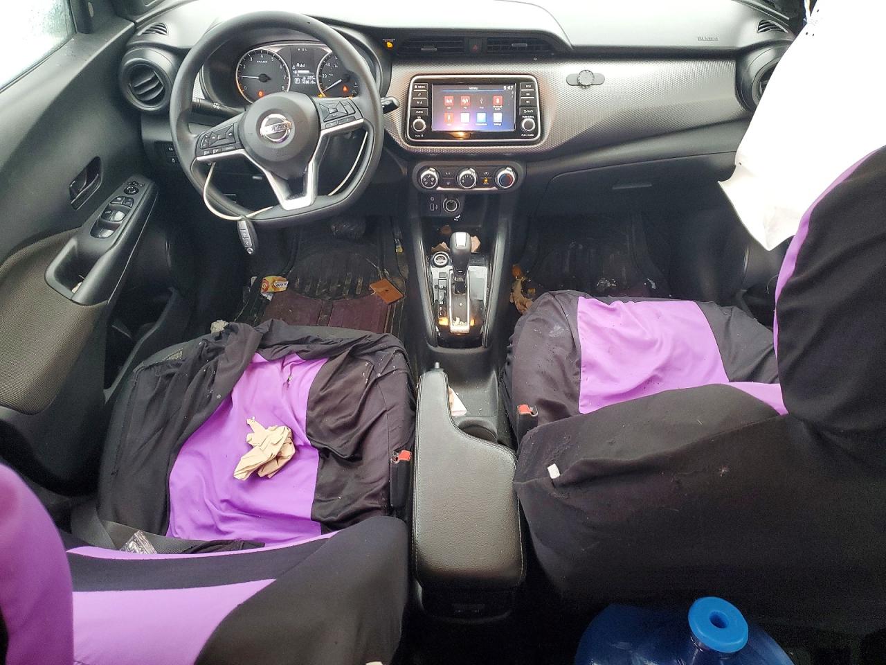 2020 NISSAN KICKS S photo 8