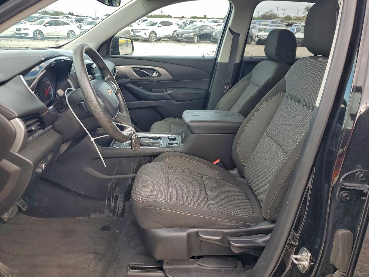 2019 CHEVROLET TRAVERSE LS photo 7
