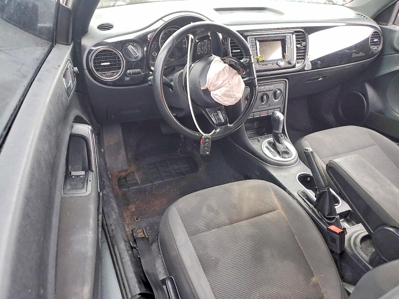 2016 VOLKSWAGEN BEETLE 1.8T photo 8