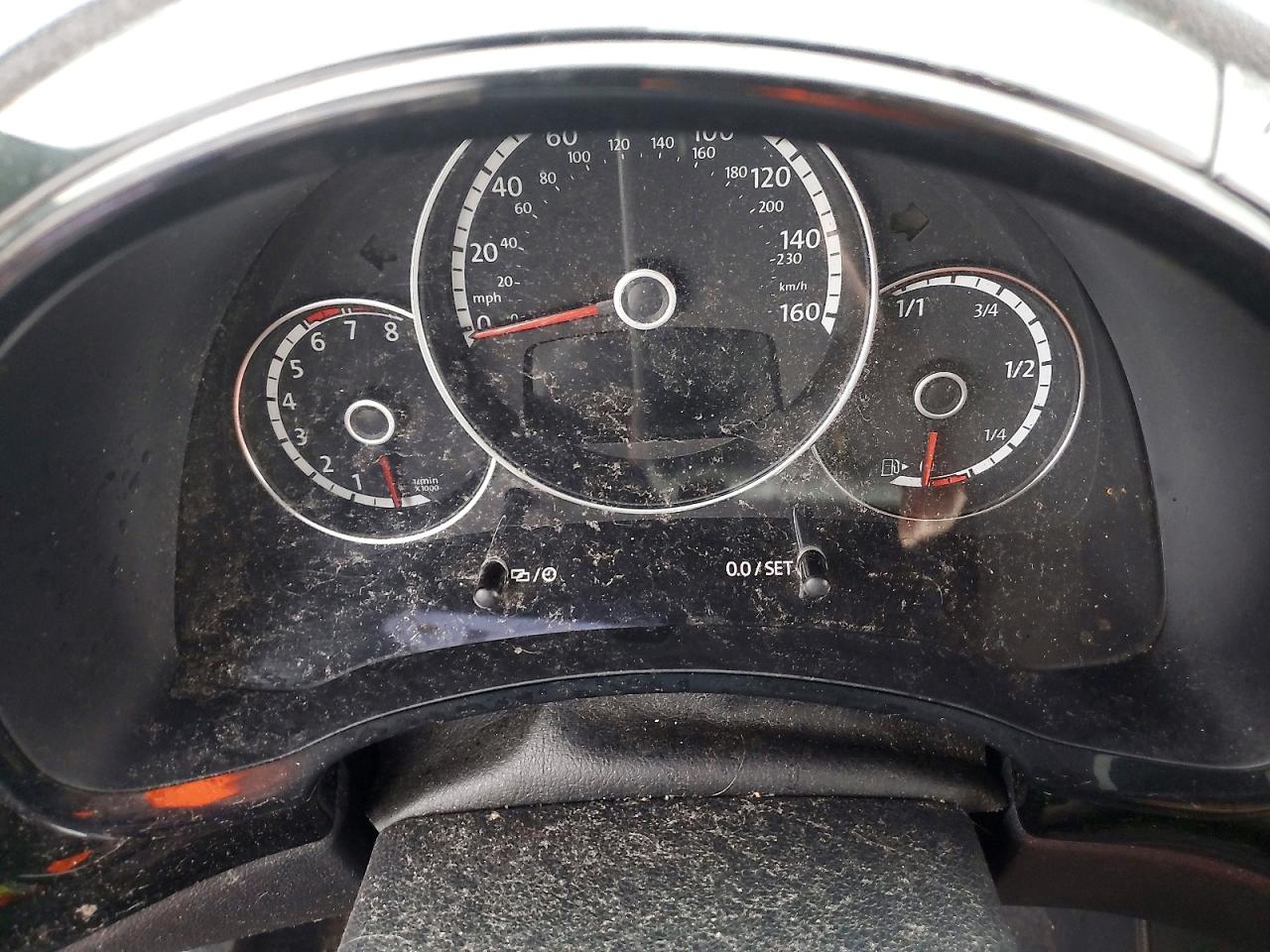 2016 VOLKSWAGEN BEETLE 1.8T photo 9