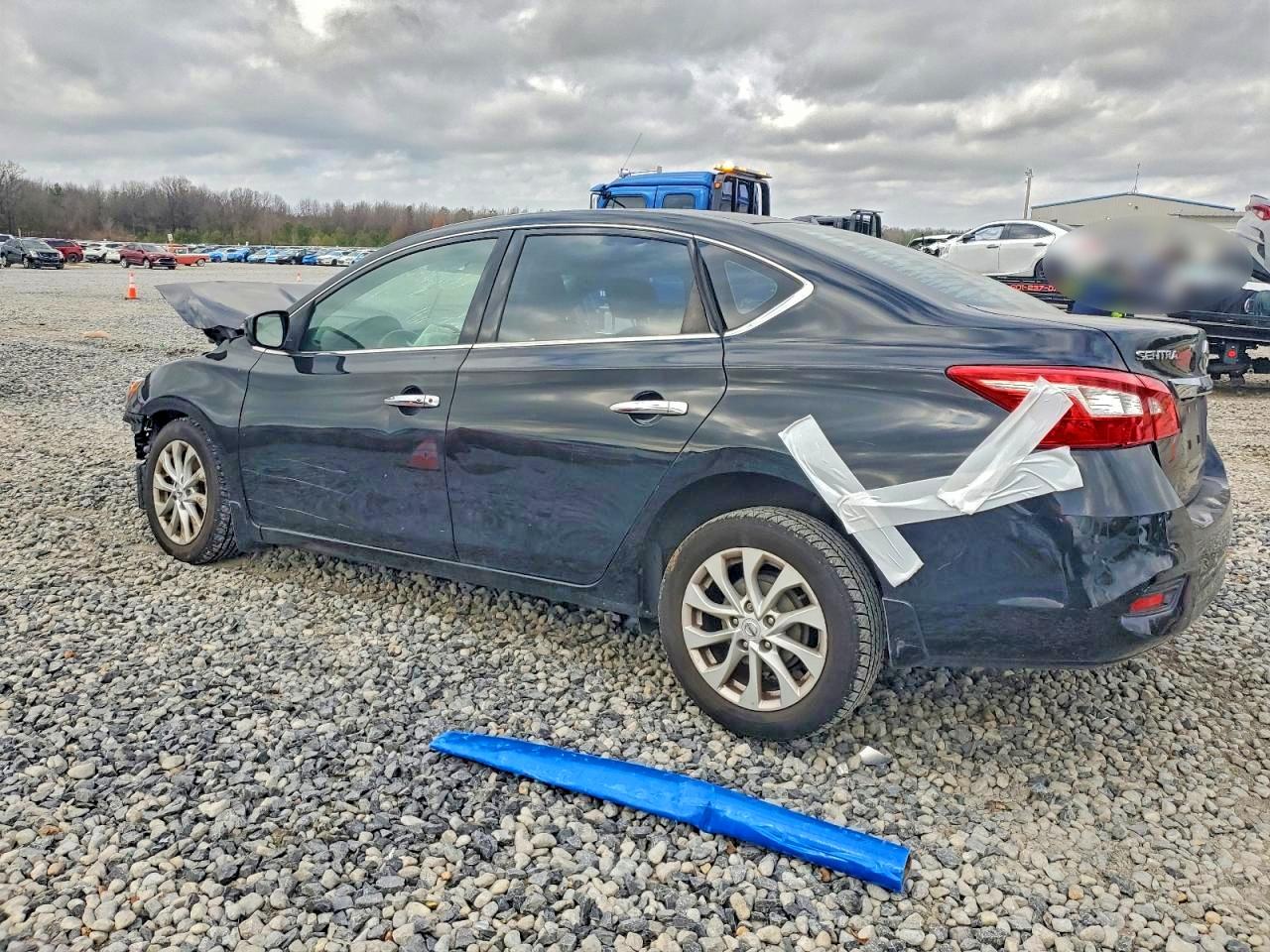 2019 NISSAN SENTRA S photo 2