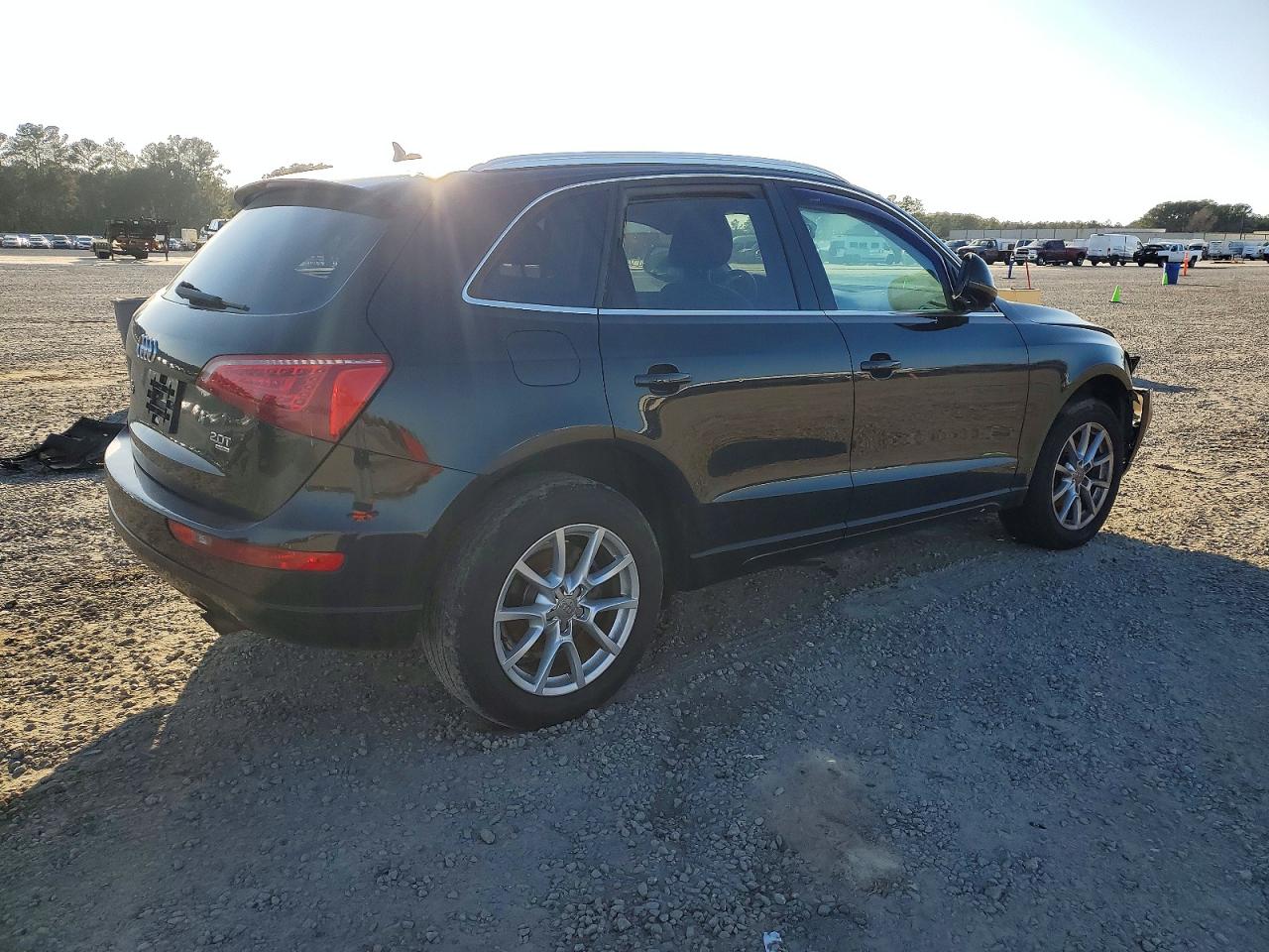 2012 AUDI Q5 PREMIUM PLUS photo 3