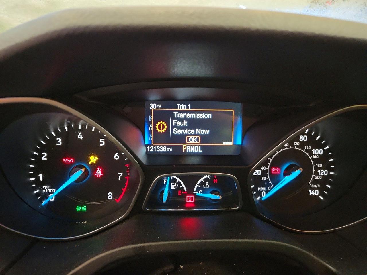 2018 FORD FOCUS SE photo 9