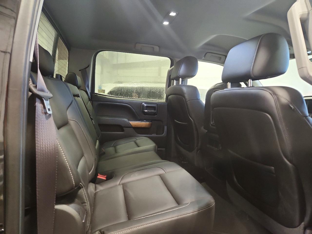 2015 CHEVROLET SILVERADO K1500 LTZ photo 10