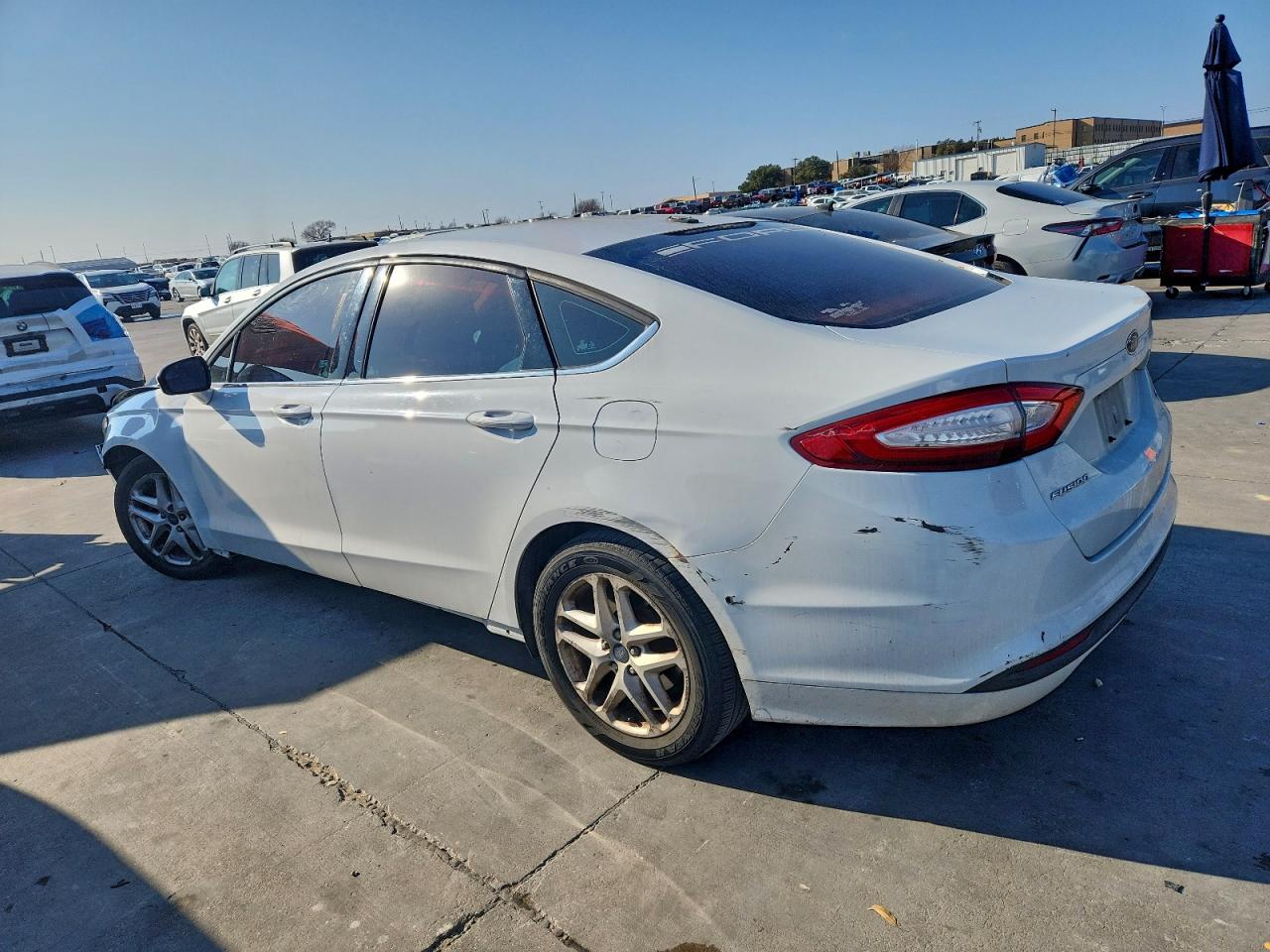 2016 FORD FUSION SE photo 2