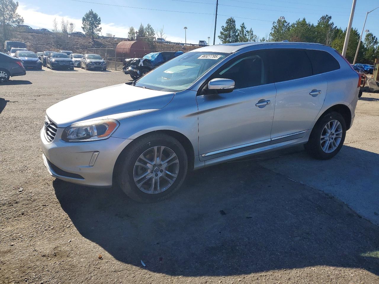 2016 VOLVO XC60