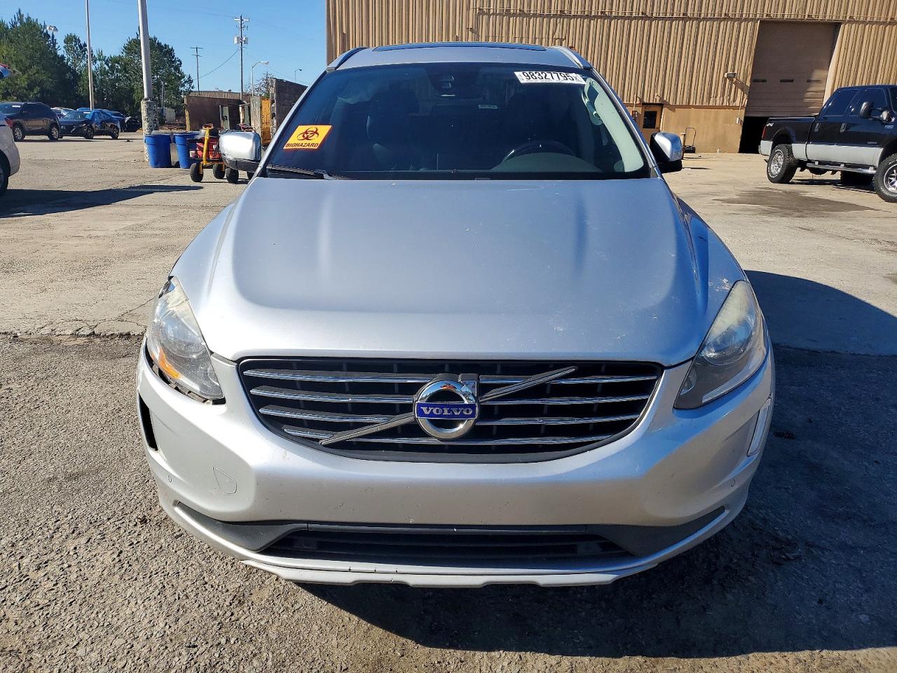 2016 VOLVO XC60 T5 PREMIER photo 5