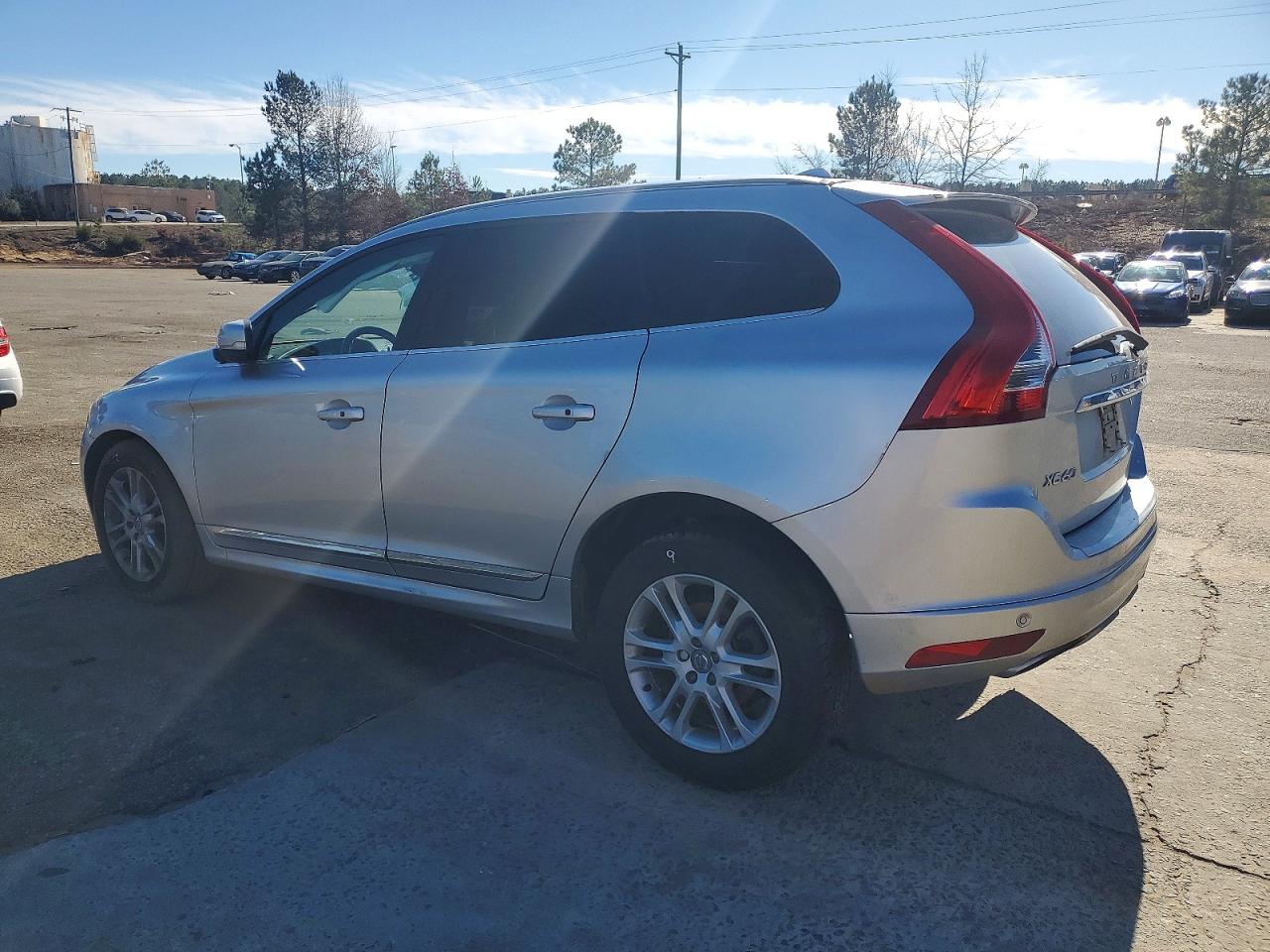 2016 VOLVO XC60 T5 PREMIER photo 2
