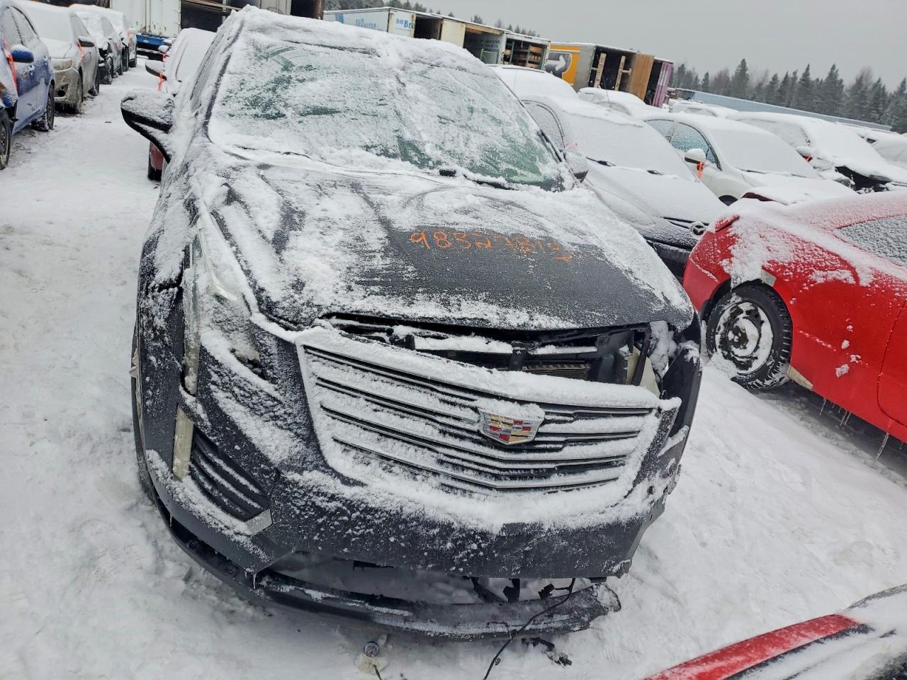 2017 CADILLAC XT5 LUXURY photo 5