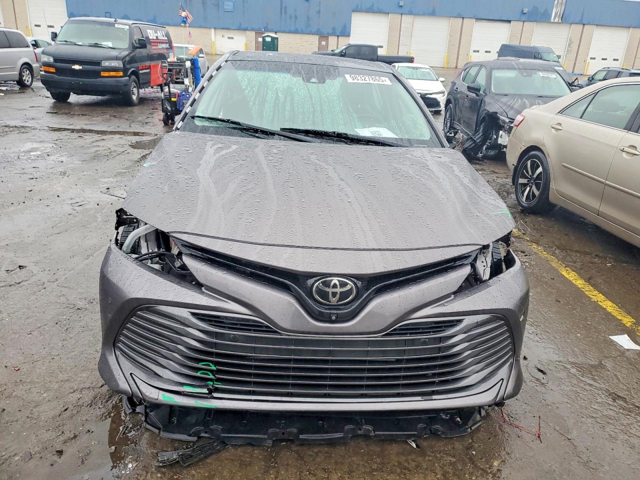 2018 TOYOTA CAMRY XSE photo 5