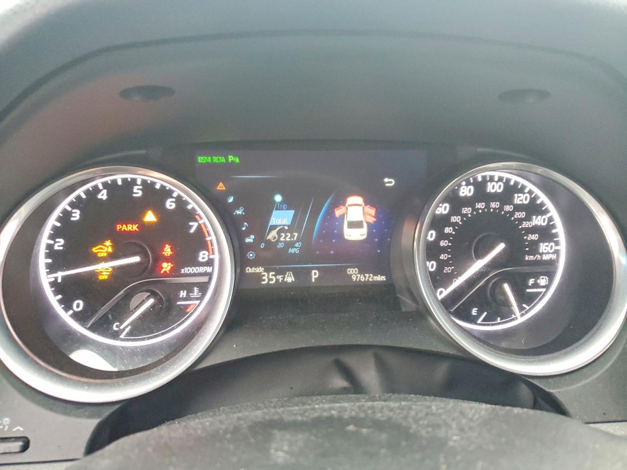 2018 TOYOTA CAMRY XSE photo 9