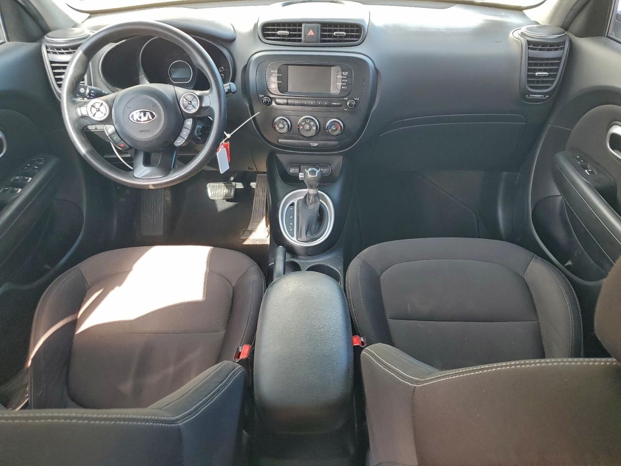 2017 KIA SOUL photo 8