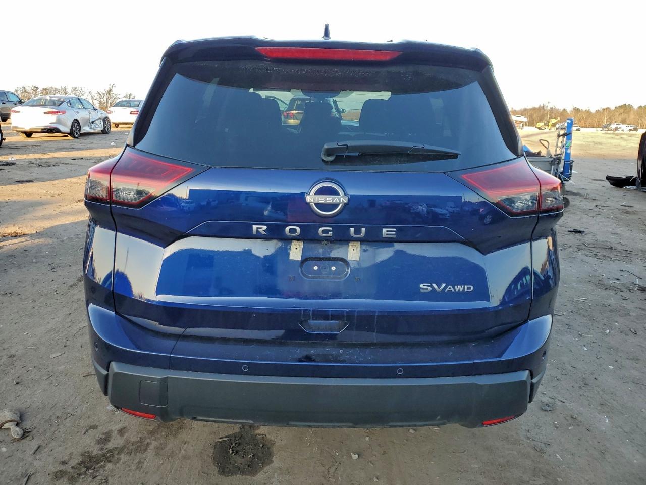 2024 NISSAN ROGUE SV photo 6