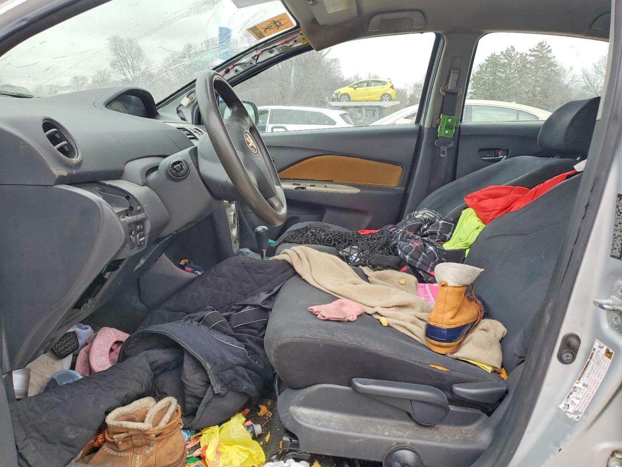 2007 TOYOTA YARIS photo 7