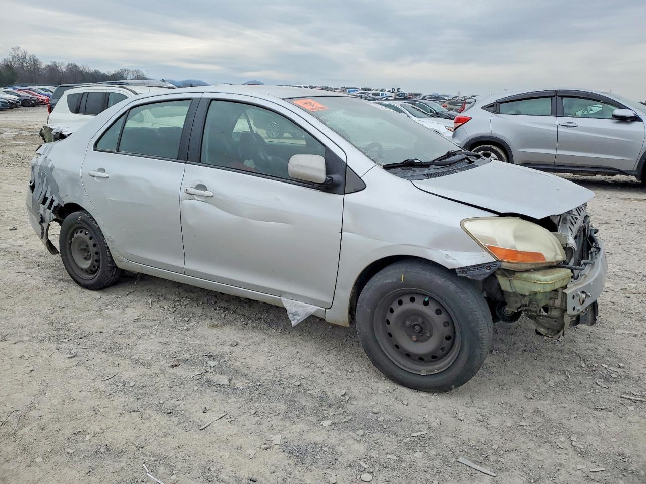 2007 TOYOTA YARIS photo 4