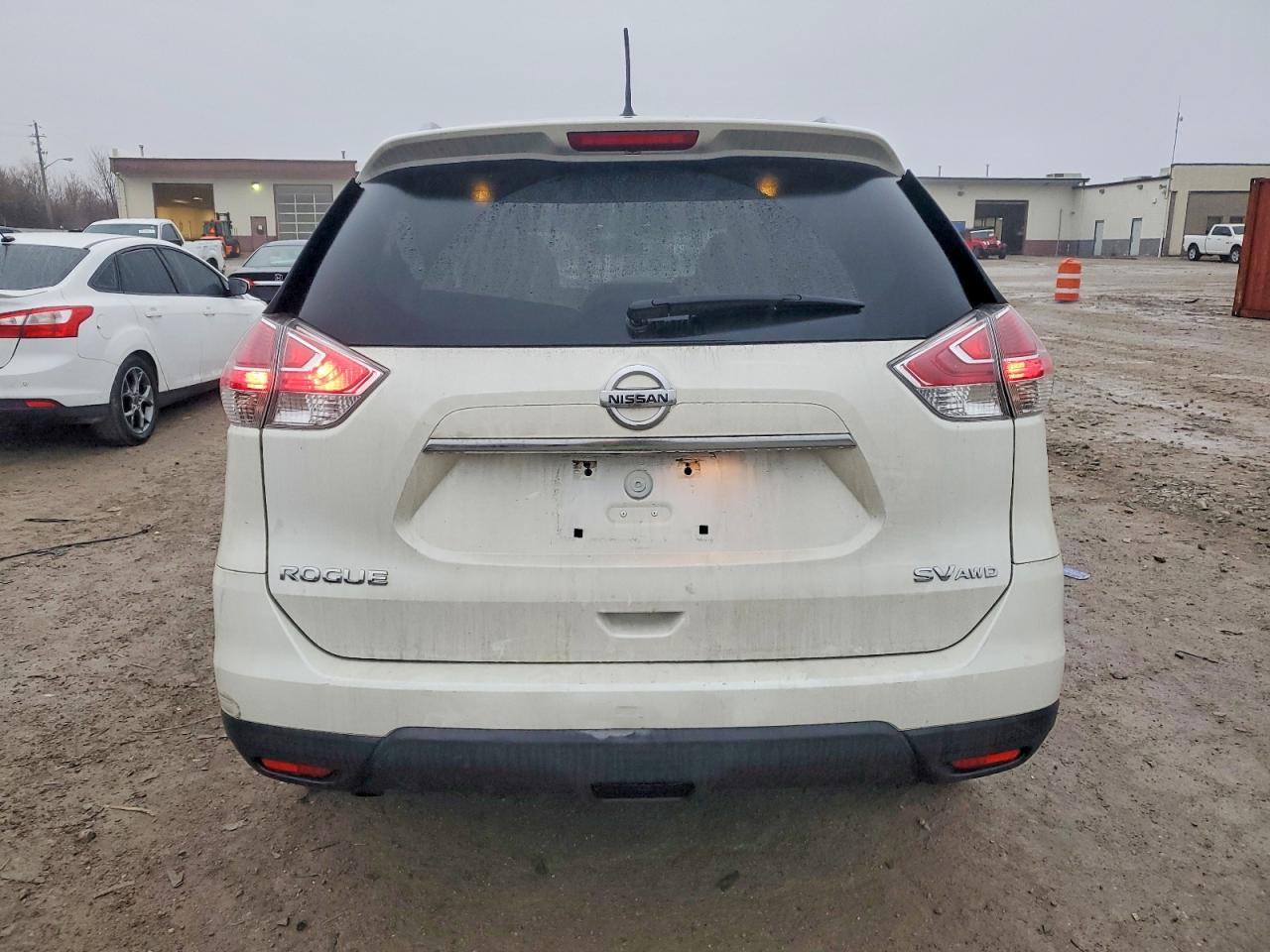 2016 NISSAN ROGUE S photo 11