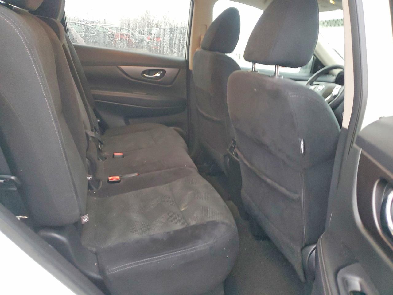 2016 NISSAN ROGUE S photo 21
