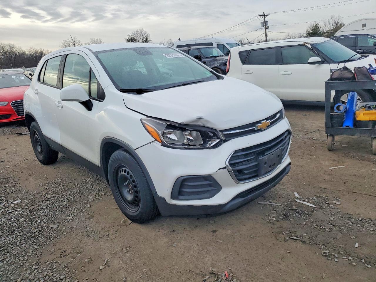2018 CHEVROLET TRAX LS photo 4