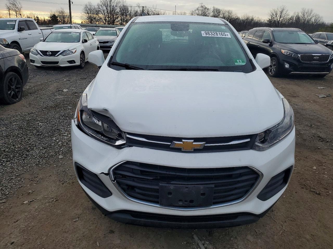 2018 CHEVROLET TRAX LS photo 5