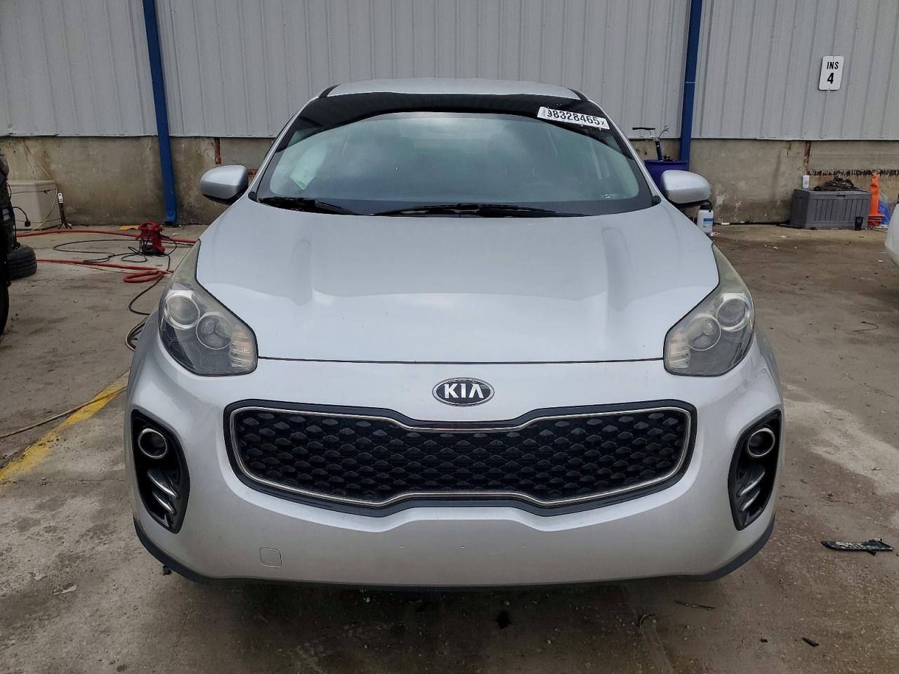 2018 KIA SPORTAGE LX photo 5