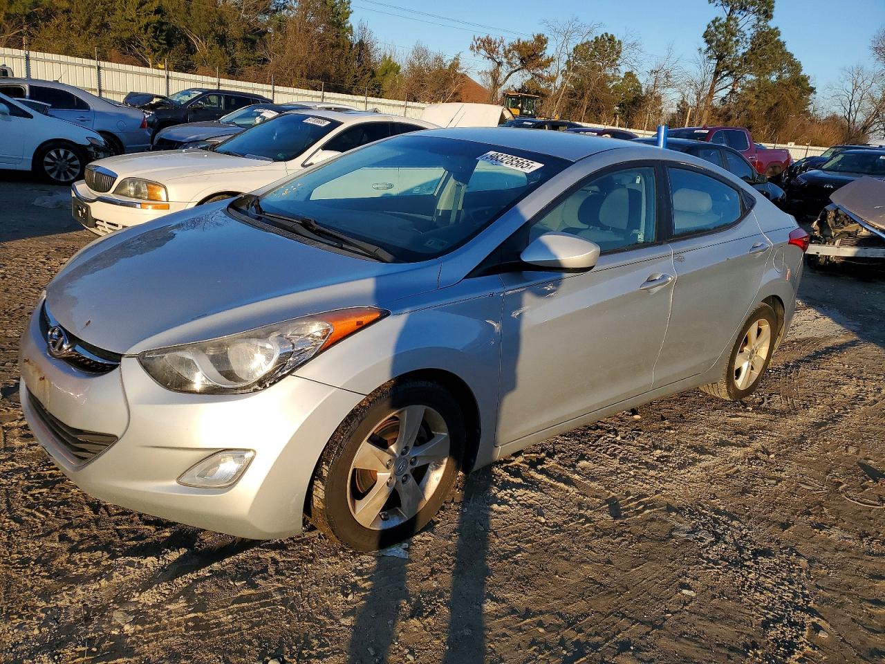 2012 HYUNDAI ELANTRA
