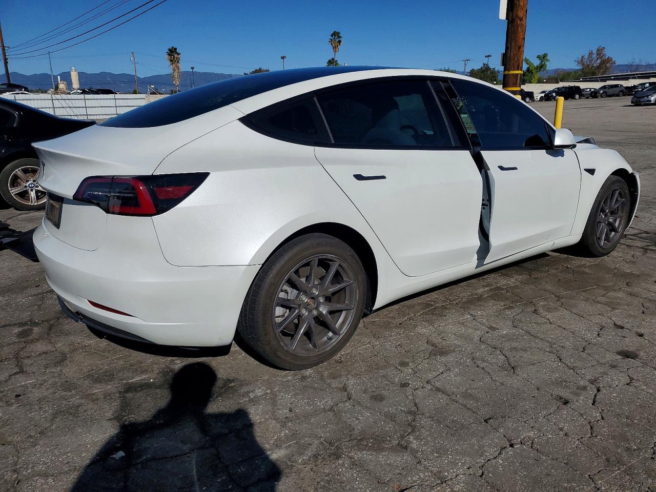 2023 TESLA MODEL 3 photo 5