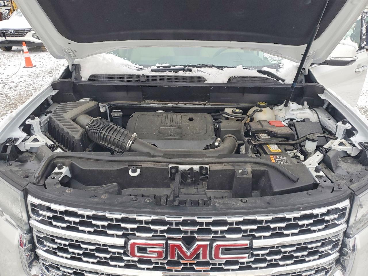 2023 GMC ACADIA DENALI photo 12