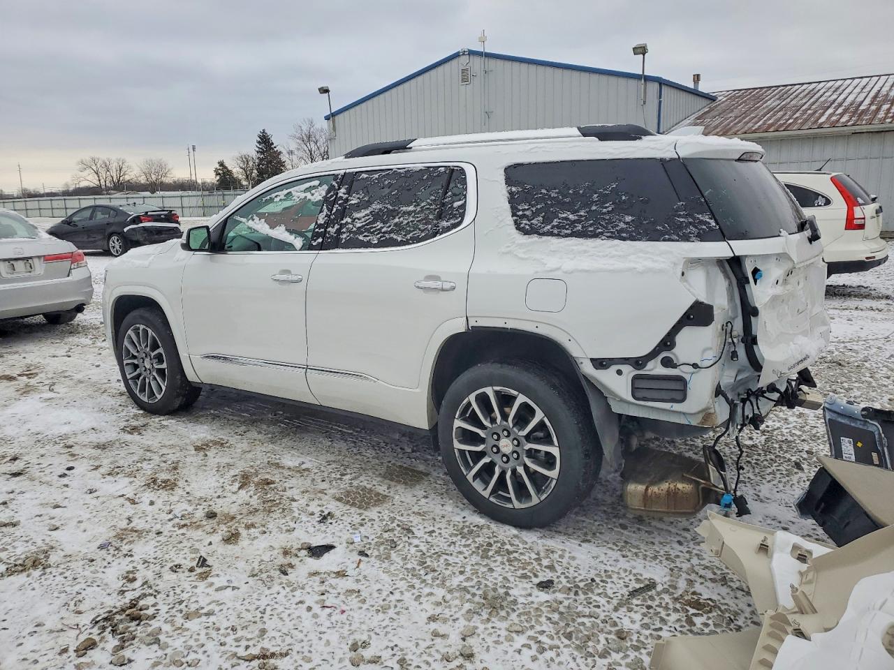 2023 GMC ACADIA DENALI photo 2