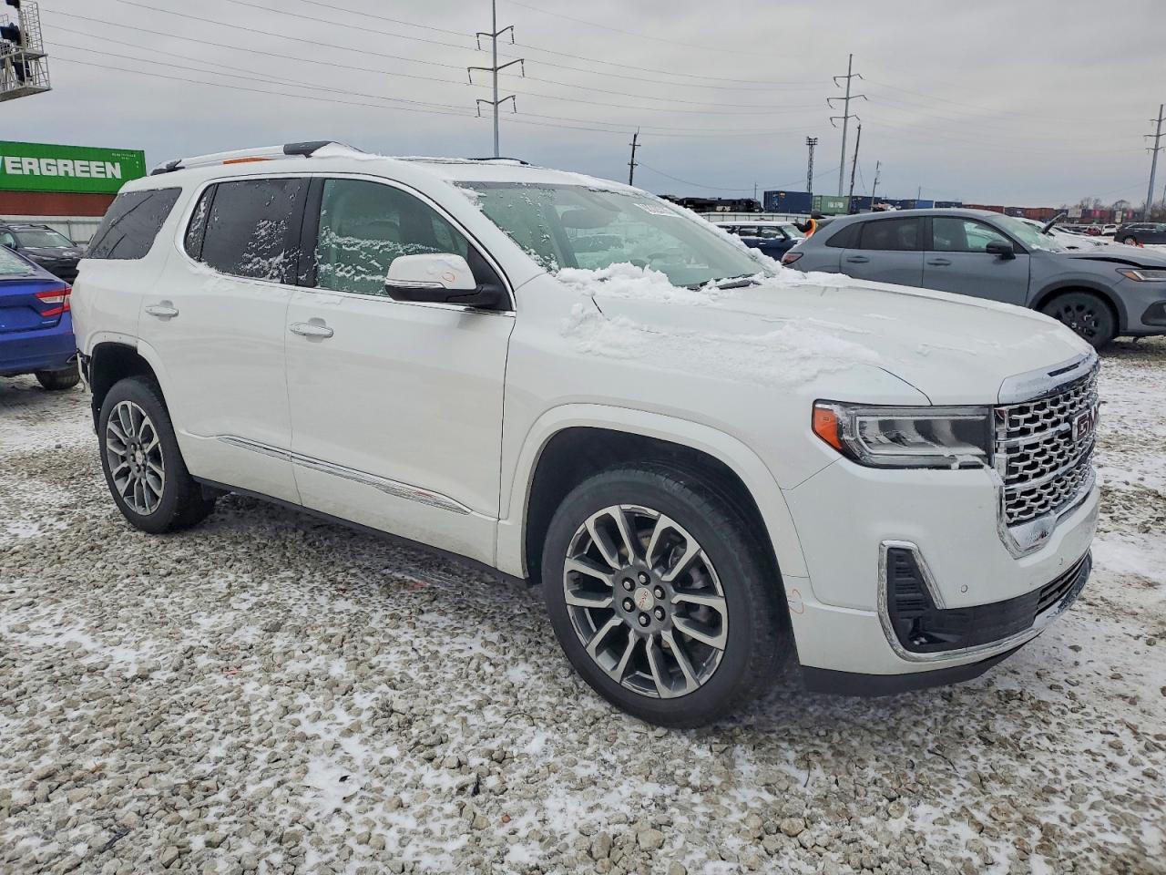 2023 GMC ACADIA DENALI photo 4
