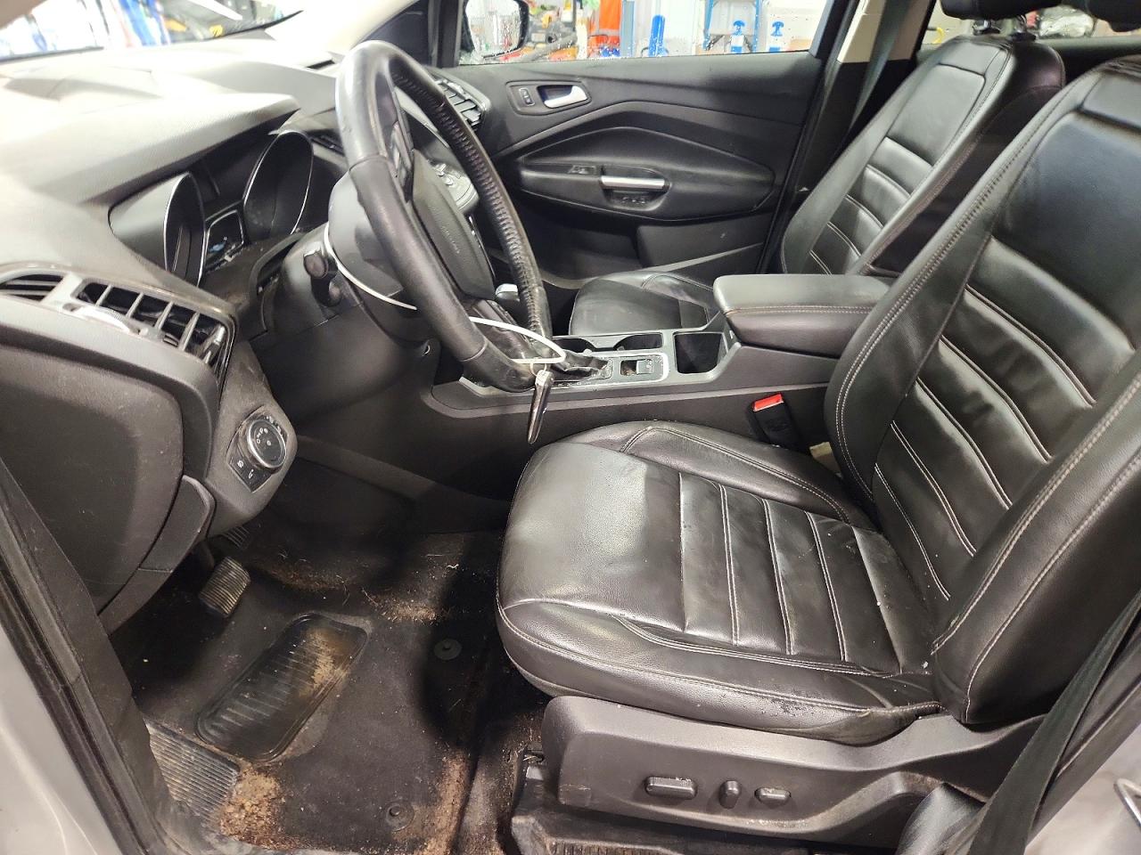 2017 FORD ESCAPE TITANIUM photo 7