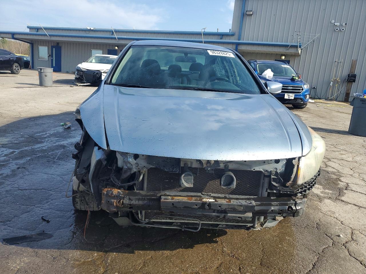 2011 HONDA ACCORD LXP photo 5