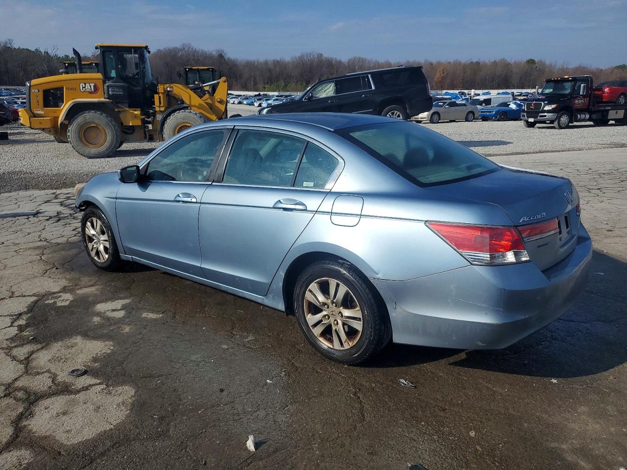 2011 HONDA ACCORD LXP photo 2