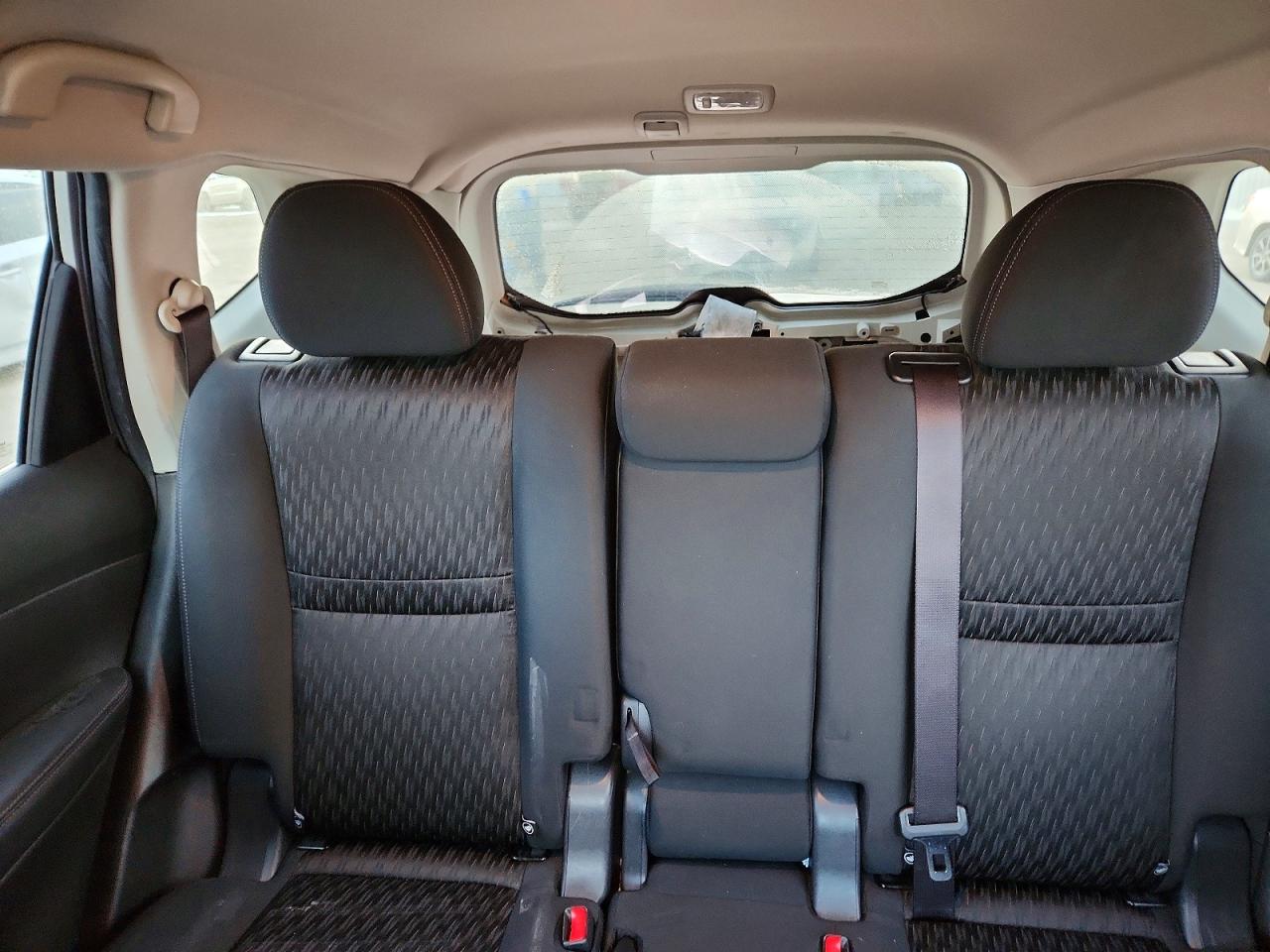 2020 NISSAN ROGUE S photo 10