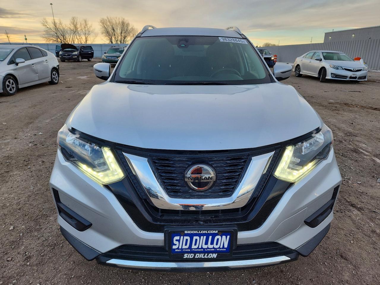 2020 NISSAN ROGUE S photo 5
