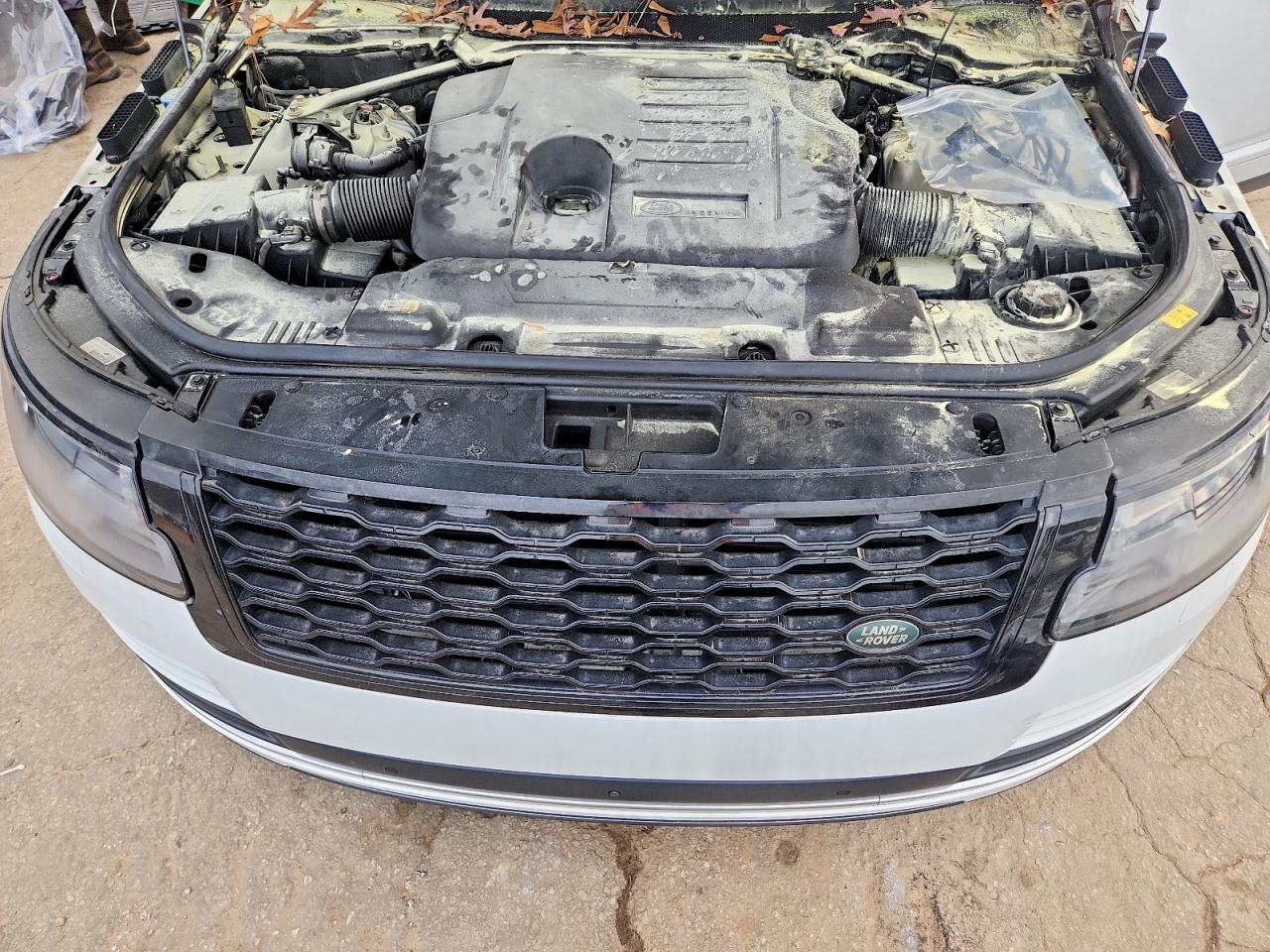 2020 LAND ROVER RANGE ROVER HSE photo 11