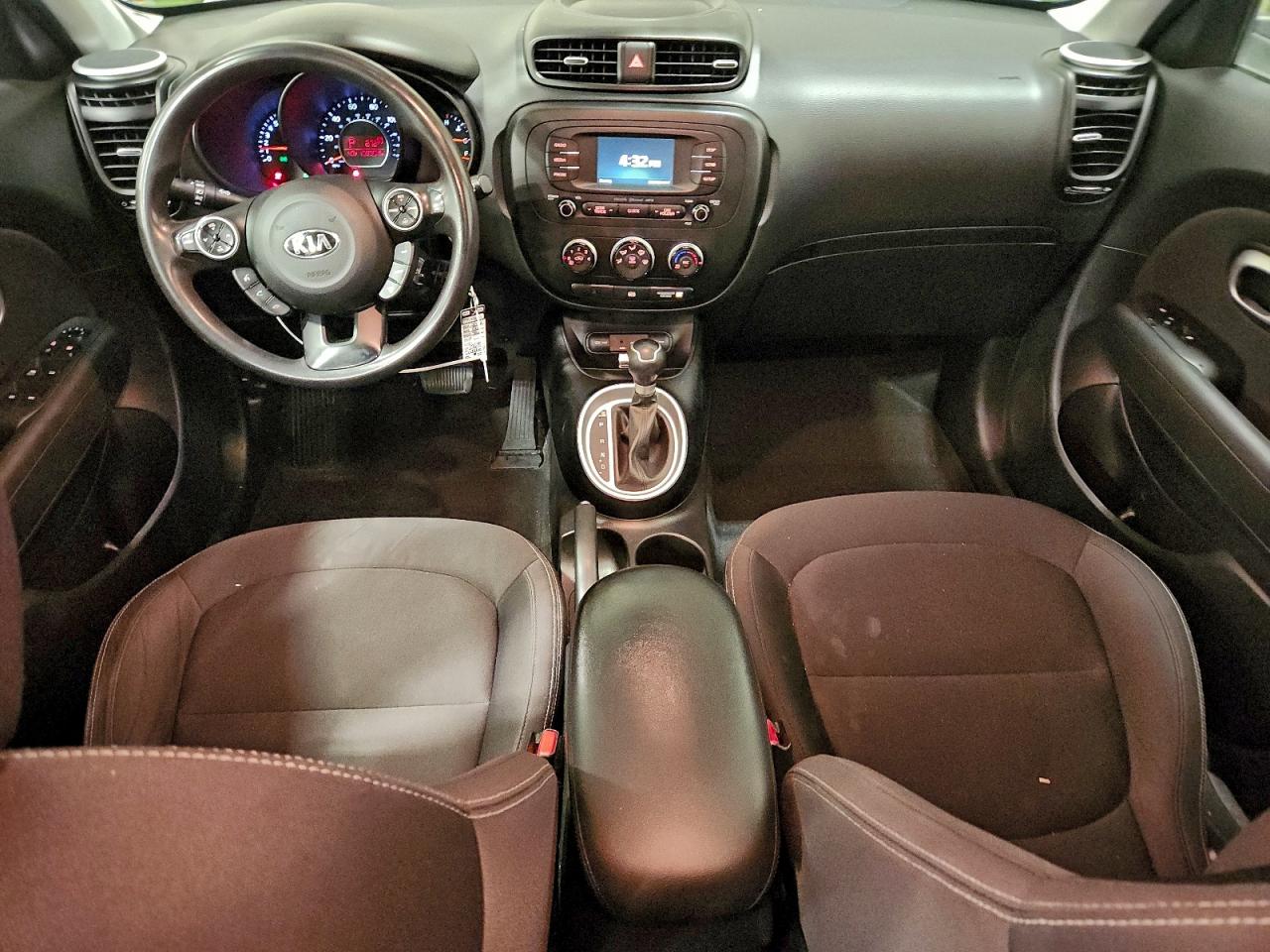 2016 KIA SOUL photo 8