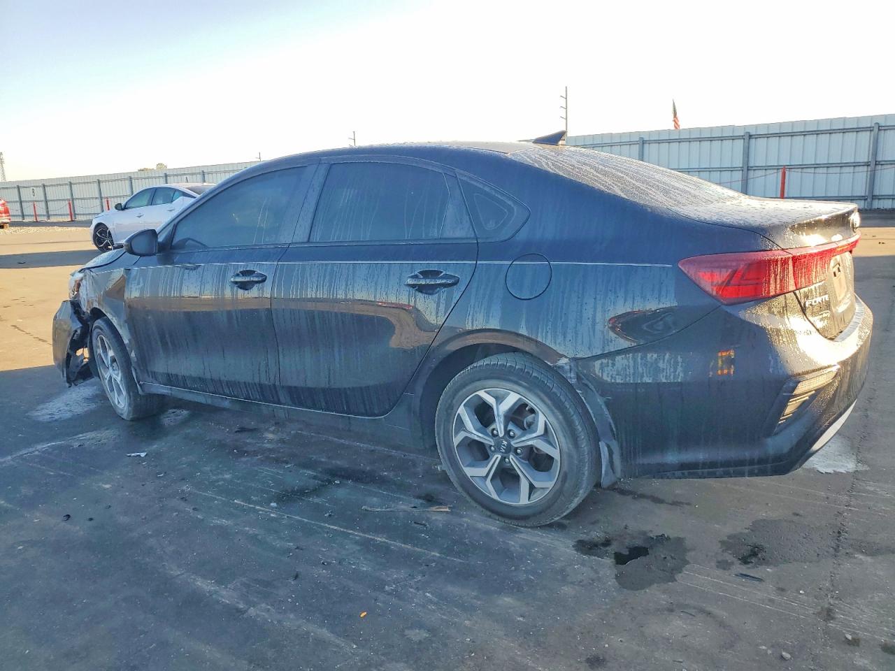 2020 KIA FORTE FE photo 2