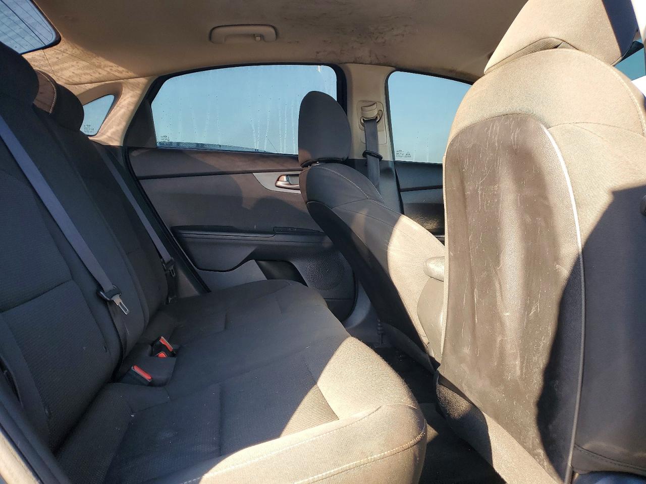 2020 KIA FORTE FE photo 10