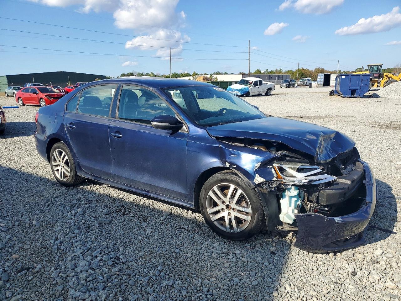 2012 VOLKSWAGEN JETTA SE photo 4
