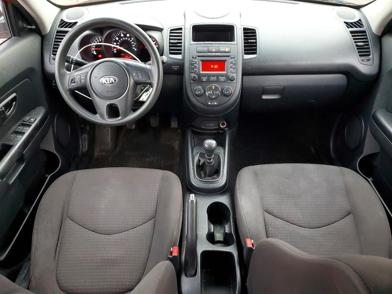 2013 KIA SOUL photo 8