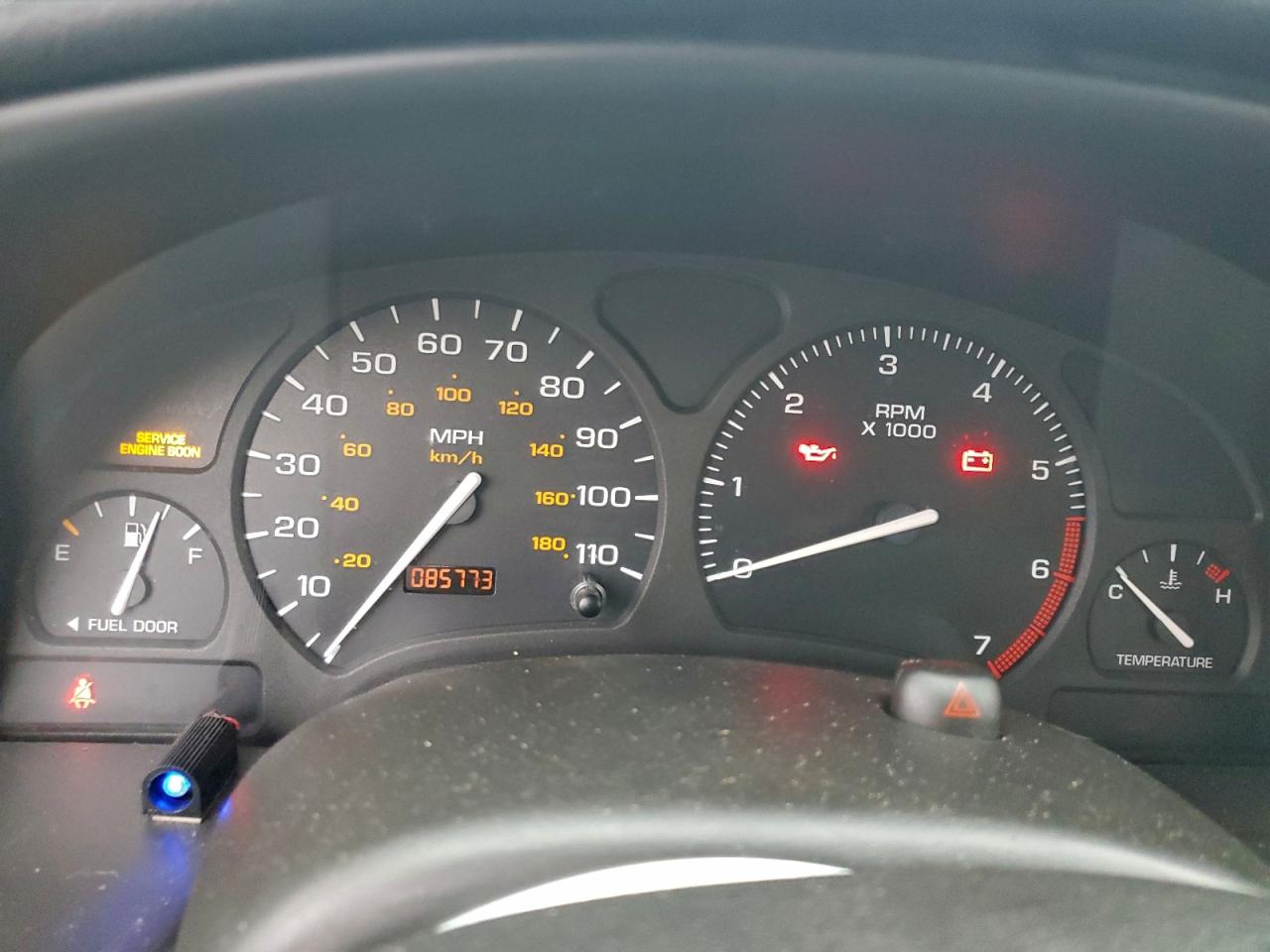 2002 SATURN SL1 photo 9